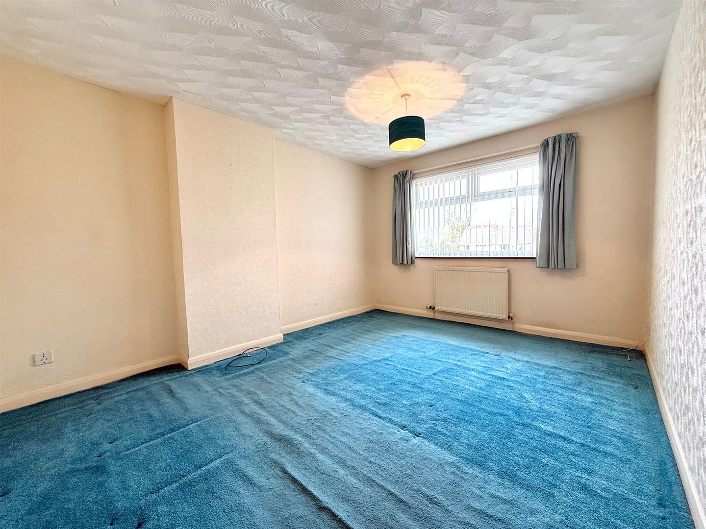 Springfield Avenue, Upper Killay, Swansea, SA2 7HW